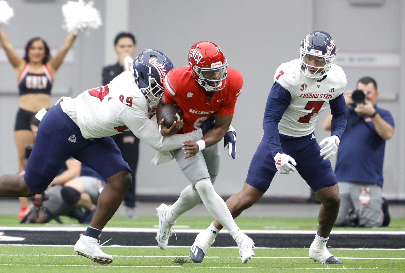 Quarterback Hajj-Malik Williams can prove he's an upgrade for No. 25 UNLV against Syracuse | iNFOnews.ca
