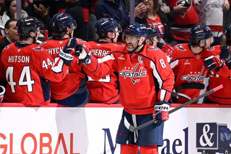 Ovechkin scores his 922nd goal and Hutson scores in his debut as the Caps beat the Senators 4-1 | iNFOnews.ca