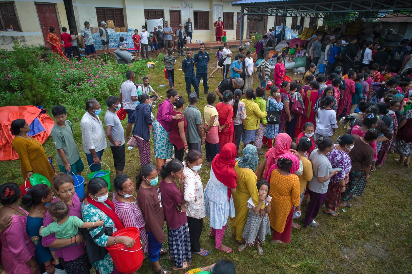 2 trapped workers rescued from a hydropower tunnel 9 days after Nepal floods | iNFOnews.ca 2 trapped workers rescued from a hydropower tunnel 9 days after Nepal floods | iNFOnews.ca