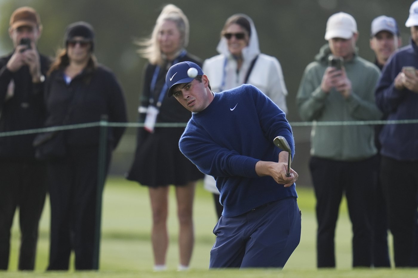Davis Thompson leads by 1 over Scottie Scheffler with Rory McIlroy lurking at Torrey Pines | iNFOnews.ca Davis Thompson leads by 1 over Scottie Scheffler with Rory McIlroy lurking at Torrey Pines | iNFOnews.ca
