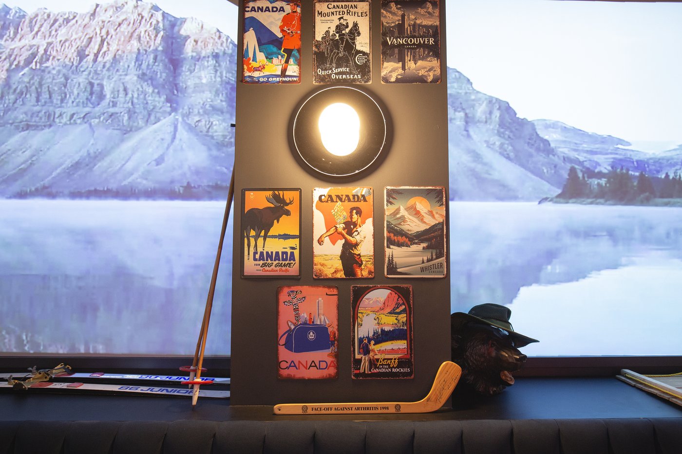 Sorry not sorry: Restaurants revamp decor, menus to showcase Canadian ties | iNFOnews.ca
