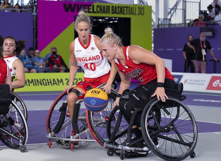 Paralympian Dandeneau, lawn bowler Bester named Canada's Commonwealth Games bearers | iNFOnews.ca