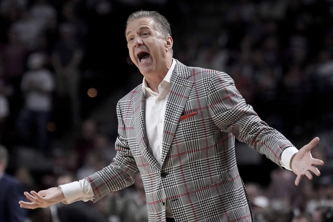 Calipari has heart-to-heart with Razorbacks after another close loss to top-10 opponent | iNFOnews.ca Calipari has heart-to-heart with Razorbacks after another close loss to top-10 opponent | iNFOnews.ca