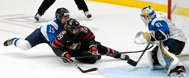 Finland shocks Canada 4-2, will play for women's world hockey gold on home ice | iNFOnews.ca