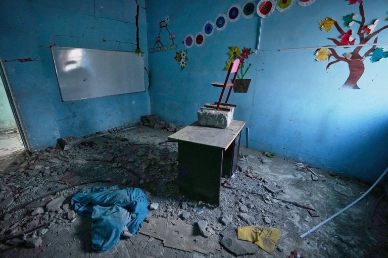 Photos show what remains of an Iranian school where some 120 children died in a U.S. strike | iNFOnews.ca