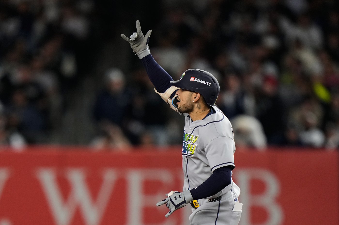 Rays beat Yankees 4-3 for 3-game Division Series sweep behind Mesa homer, fan interference call | iNFOnews.ca
