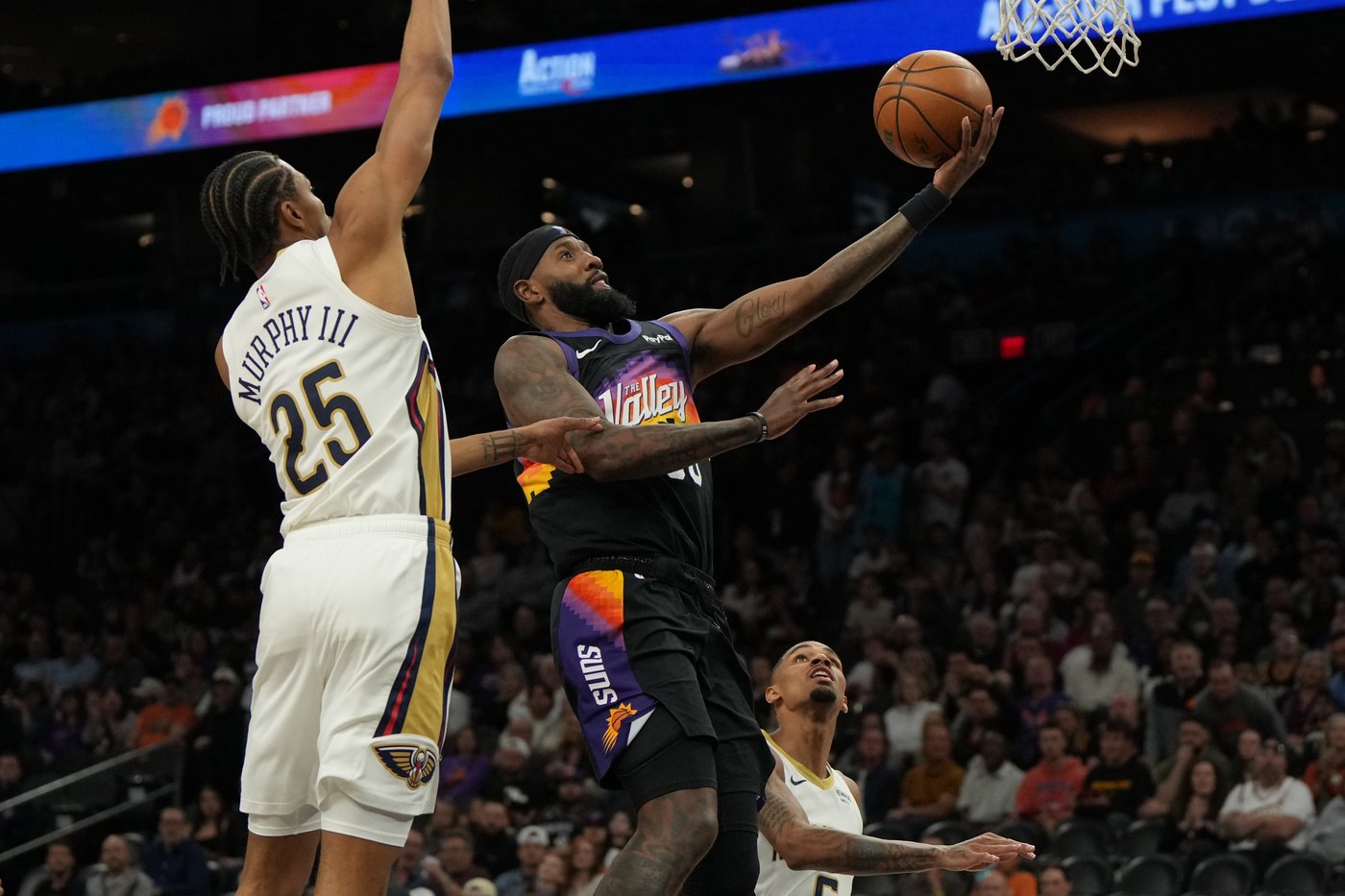 Booker scores 32 as Suns win 118-116 after Pelicans' rally falls short | iNFOnews.ca Booker scores 32 as Suns win 118-116 after Pelicans' rally falls short | iNFOnews.ca