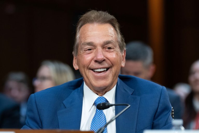 Nick Saban lends support to college sports bill as SEC, Big Ten push back | iNFOnews.ca