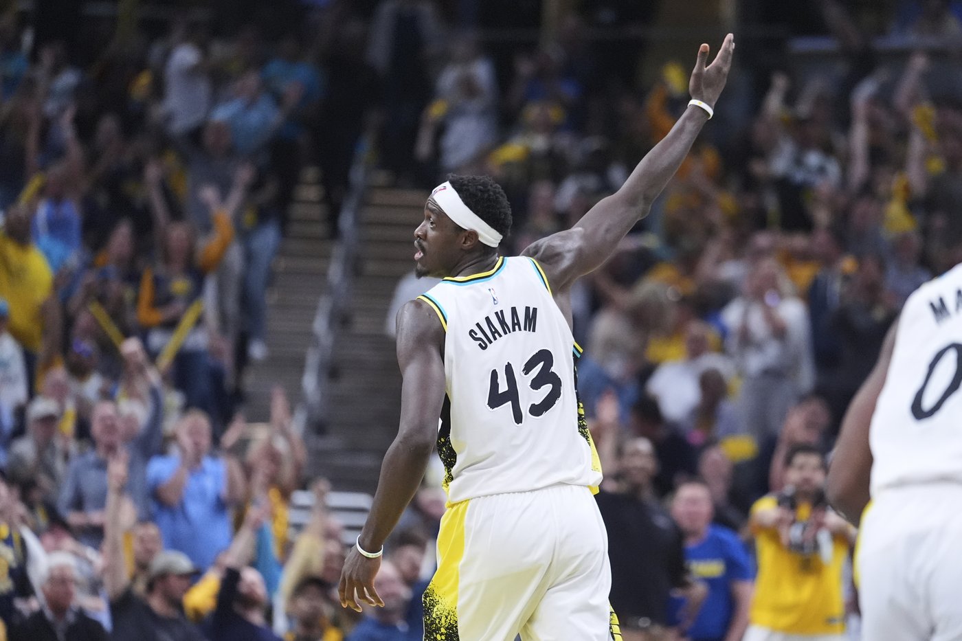 Friday's NBA games: Bucks-Pacers, Magic-Celtics, Wolves-Lakers all set for Game 3s | iNFOnews.ca