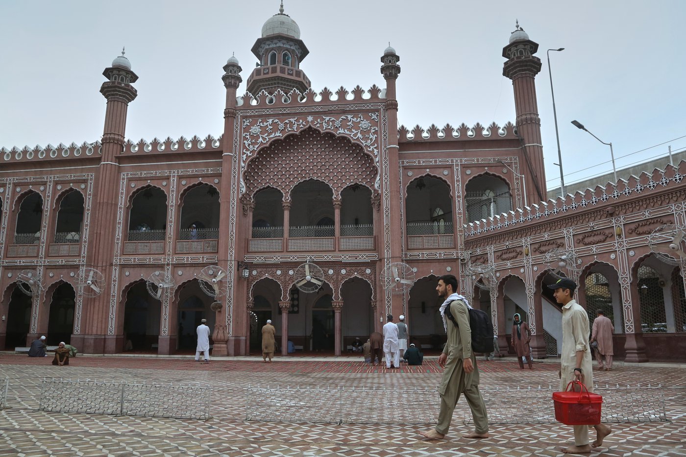 US will permanently close the consulate in Peshawar, Pakistan, its closest mission to Afghanistan | iNFOnews.ca US will permanently close the consulate in Peshawar, Pakistan, its closest mission to Afghanistan | iNFOnews.ca