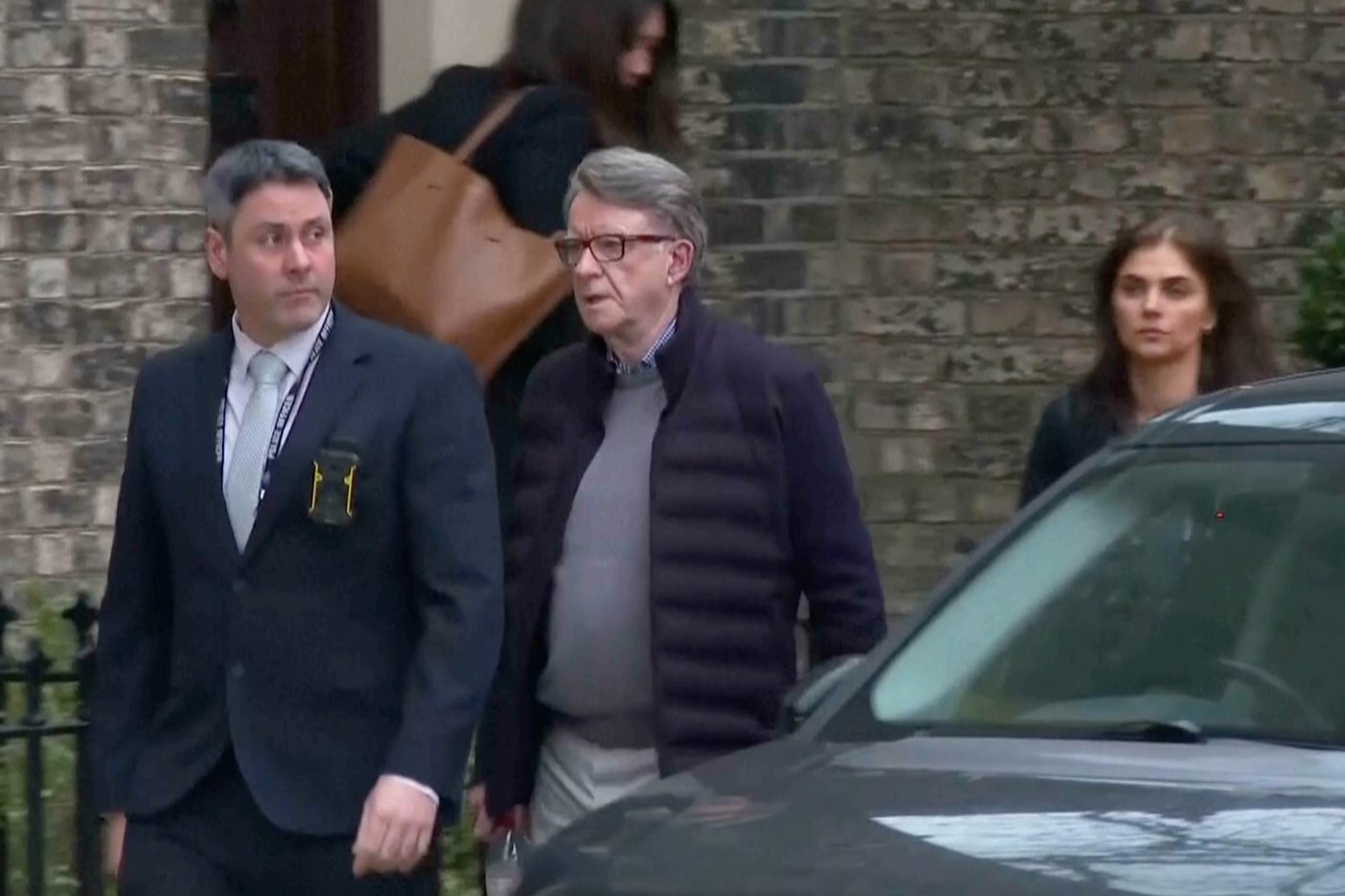 UK parliamentary speaker says he tipped off police over possible Mandelson flight risk | iNFOnews.ca