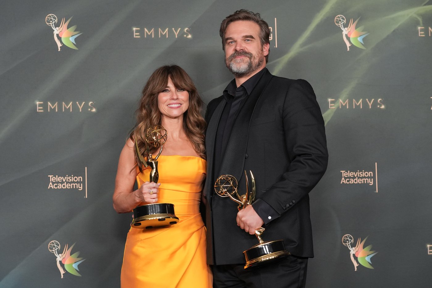 'Widow's Bay' dominates with 8 Emmys at early ceremony and 'The Pitt' takes 4 | iNFOnews.ca