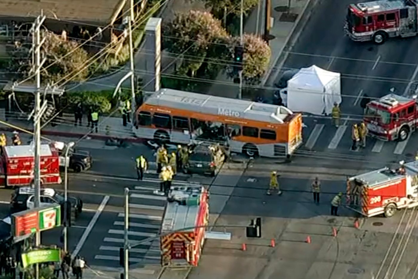 NBC news helicopter crashes and kills at least 3 in LA neighborhood | iNwheels
