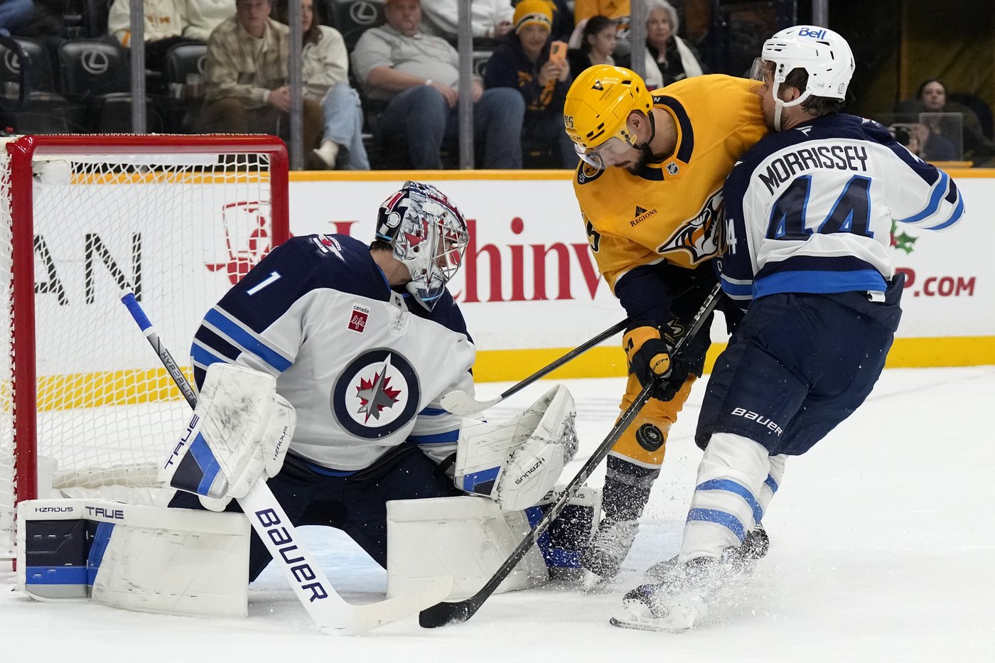 Roman Josi scores twice as Nashville Predators defeat Winnipeg Jets 4-1 | iNFOnews.ca