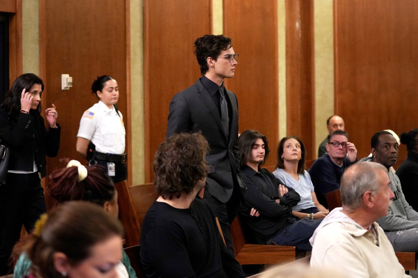 ‘Looksmaxxing’ streamer known as Clavicular pleads not guilty to rape charge | iNFOnews.ca