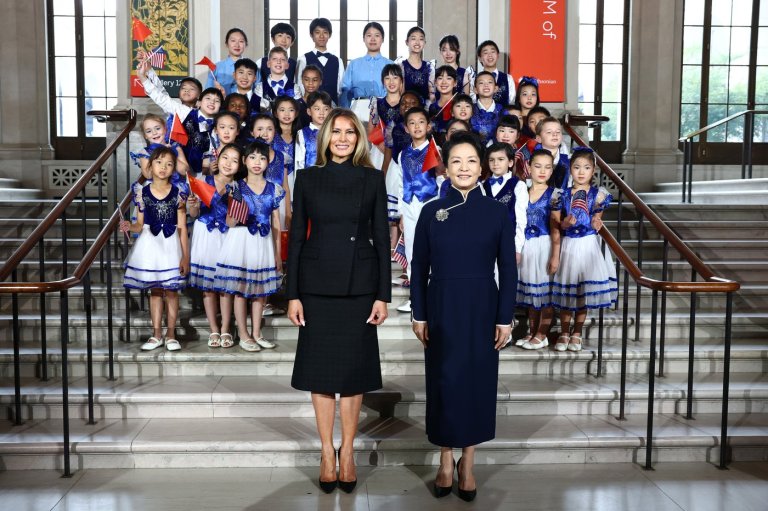 Melania Trump hosts China's first lady for an outing watched for diplomacy and style | iNFOnews.ca