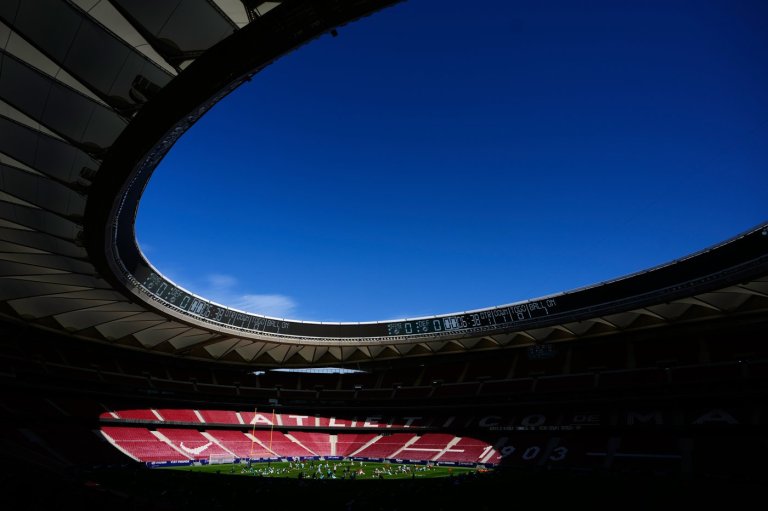 McDaniel meets with Atletico Madrid coach Simeone before Dolphins' practice in Spain | iNFOnews.ca