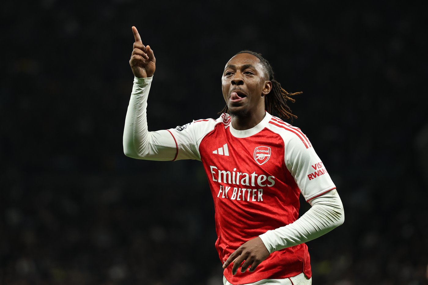 Eze hurts Tottenham again to reignite Arsenal's title hopes and Liverpool grabs late winner | iNFOnews.ca Eze hurts Tottenham again to reignite Arsenal's title hopes and Liverpool grabs late winner | iNFOnews.ca