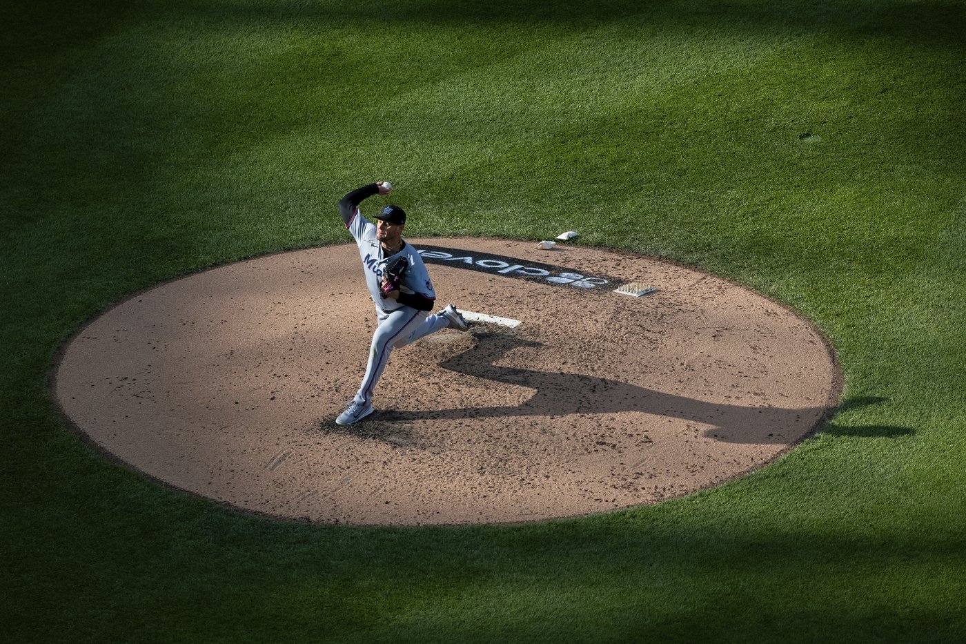 Alonso and Lindor lead Mets past Marlins 10-5 for 6th straight win | iNFOnews.ca