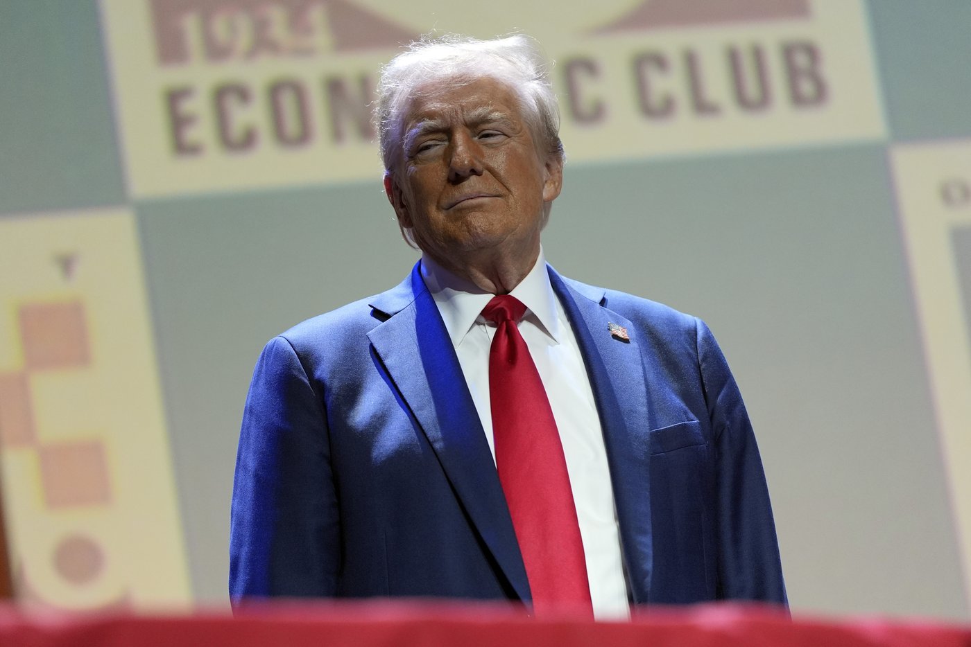 Trump insults Detroit while campaigning in the city | iNFOnews.ca