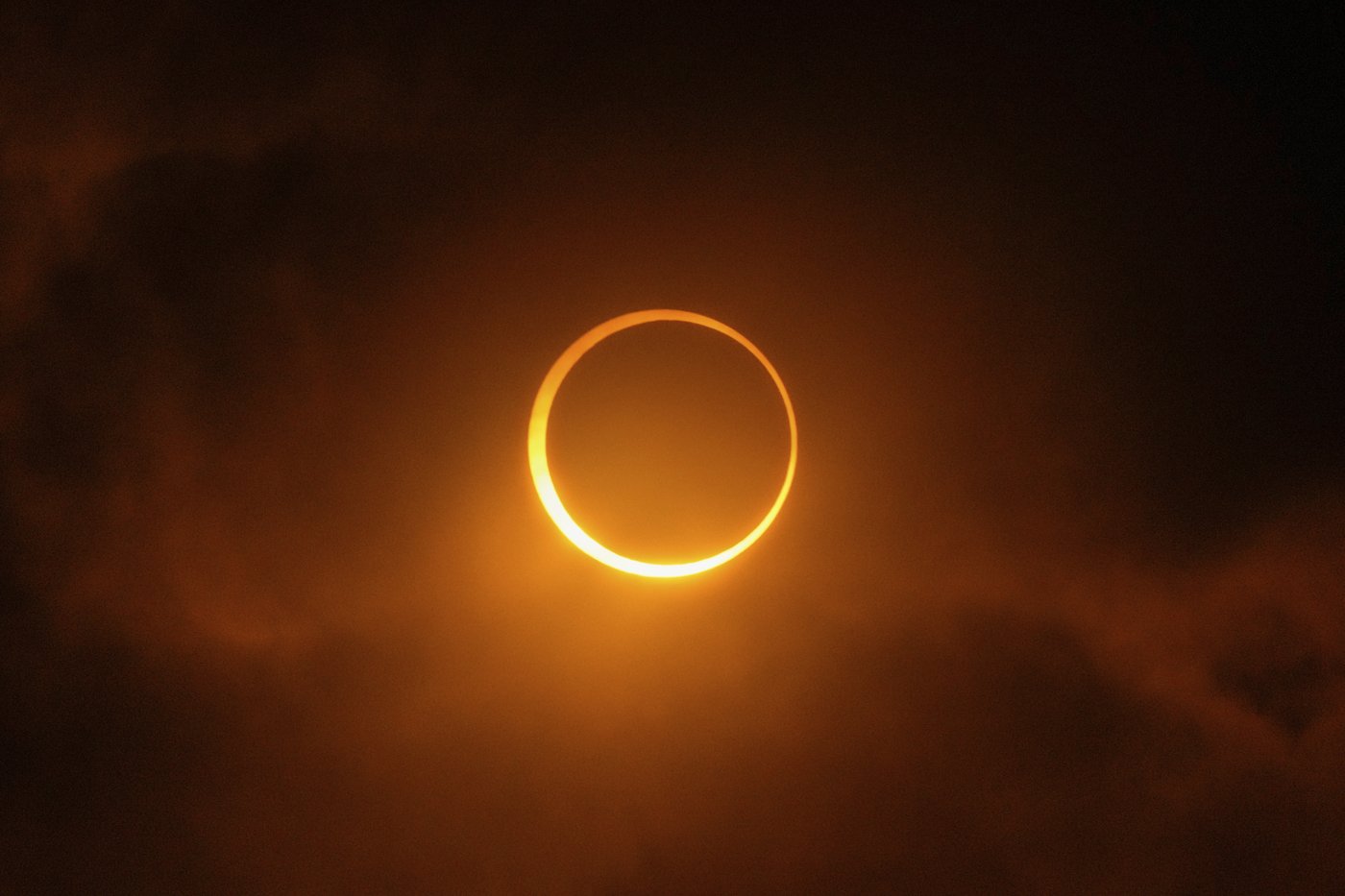 PHOTO COLLECTION: Ring of Fire Eclipse | iNFOnews.ca PHOTO COLLECTION: Ring of Fire Eclipse | iNFOnews.ca