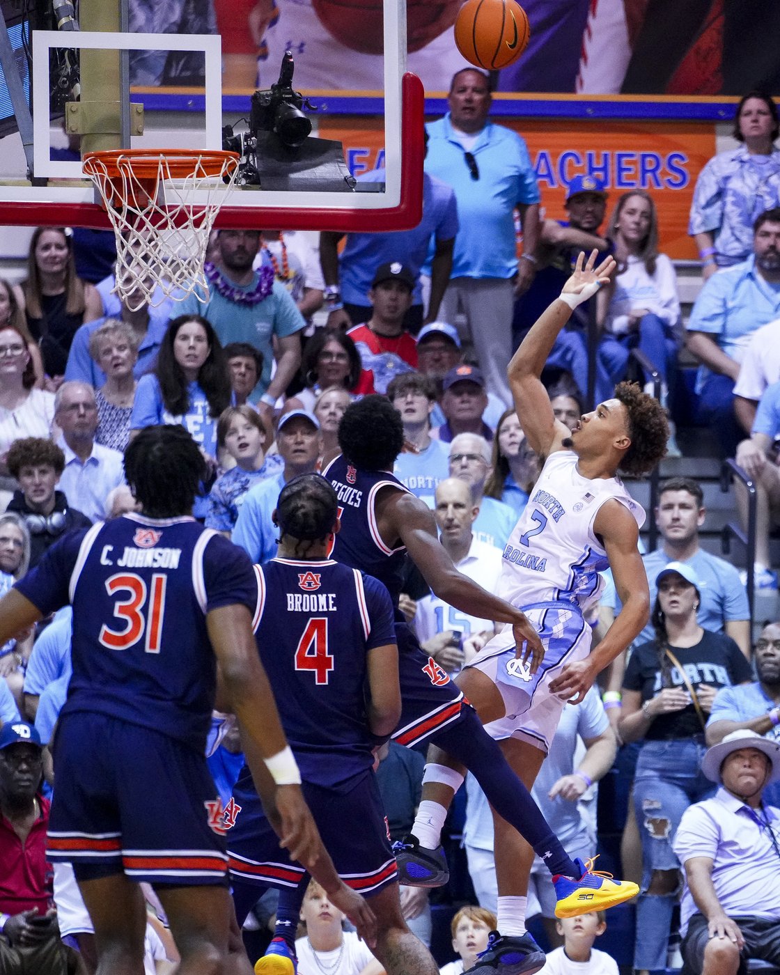Broome has 23 points and 19 rebounds as No. 4 Auburn tops No. 12 UNC 85-72 to reach Maui title game | iNFOnews.ca