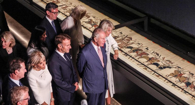 Macron and King Charles III hail their nations' ties as they view the Bayeux Tapestry in London | iNFOnews.ca