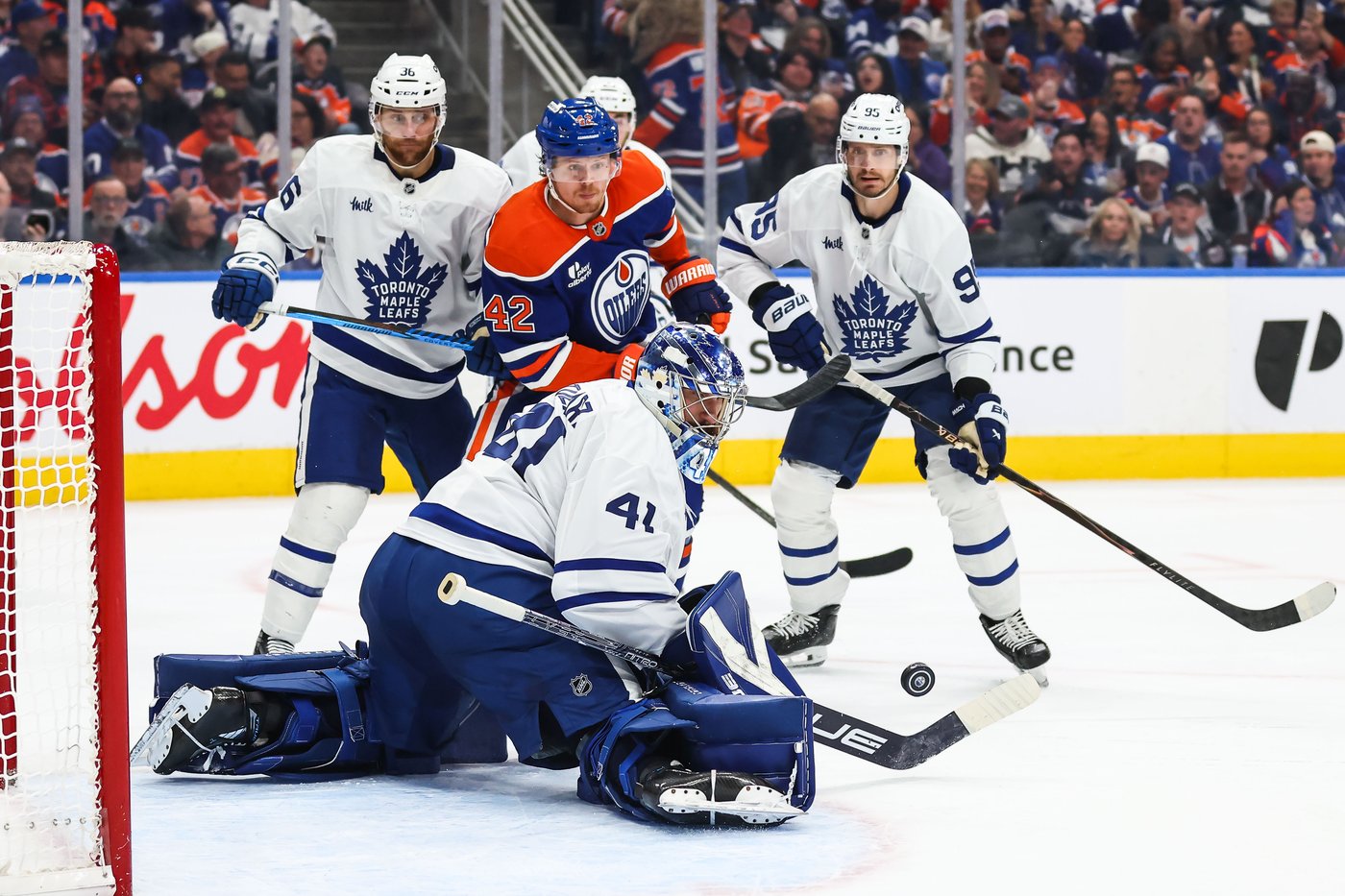 Surging Leafs scorch Oilers 7-2 for fourth win in a row | iNFOnews.ca