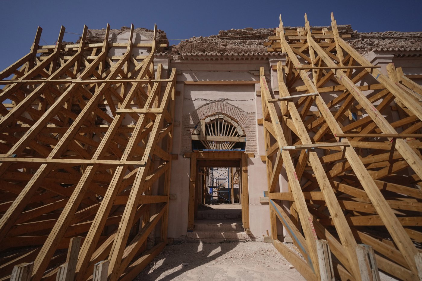 Brick by brick, Morocco rebuilds 12th-century mosque destroyed by 2023 earthquake | iNFOnews.ca