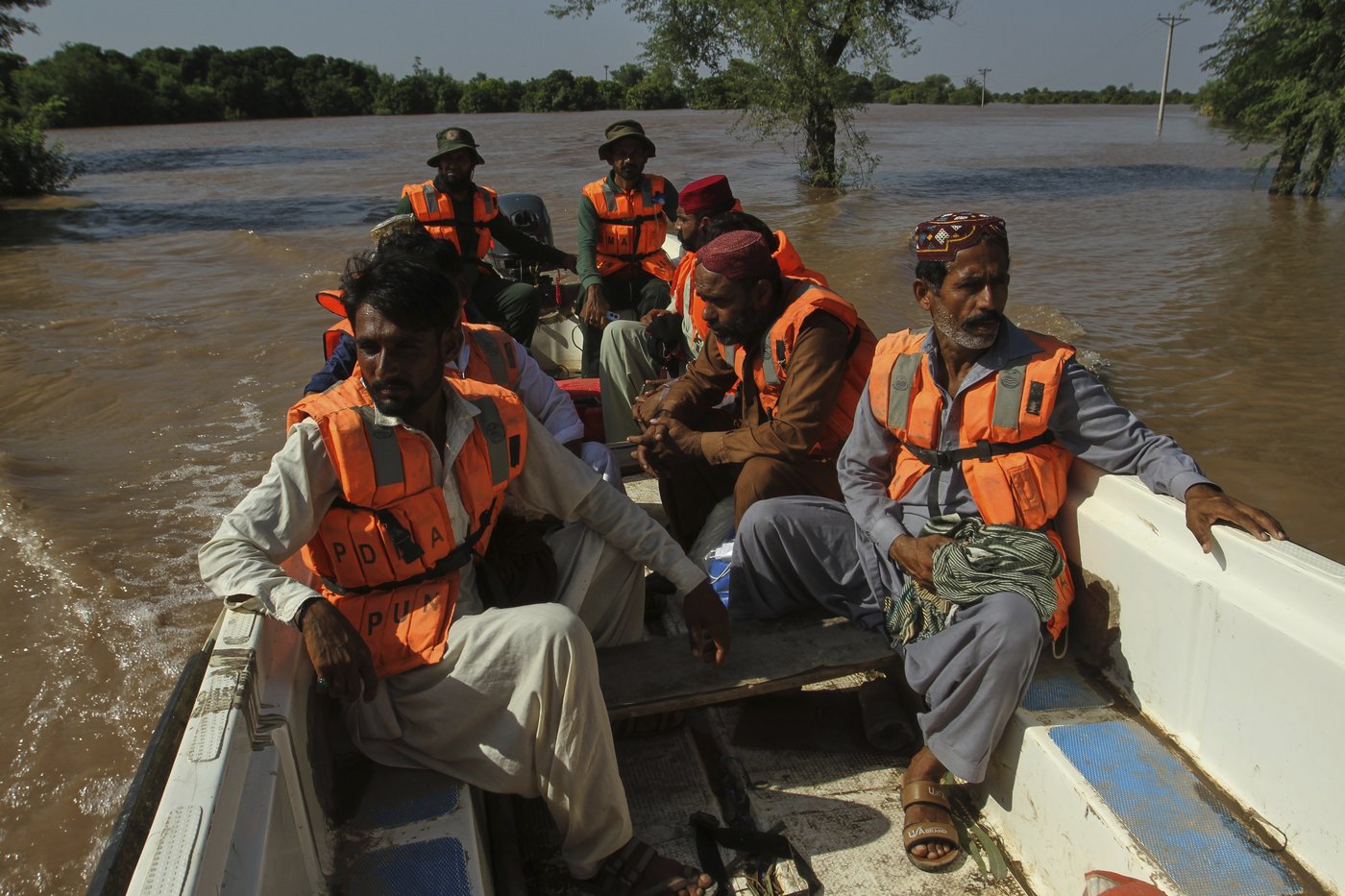Flood survivors begin to return home in Pakistan's eastern Punjab as water recedes | iNFOnews.ca Flood survivors begin to return home in Pakistan's eastern Punjab as water recedes | iNFOnews.ca