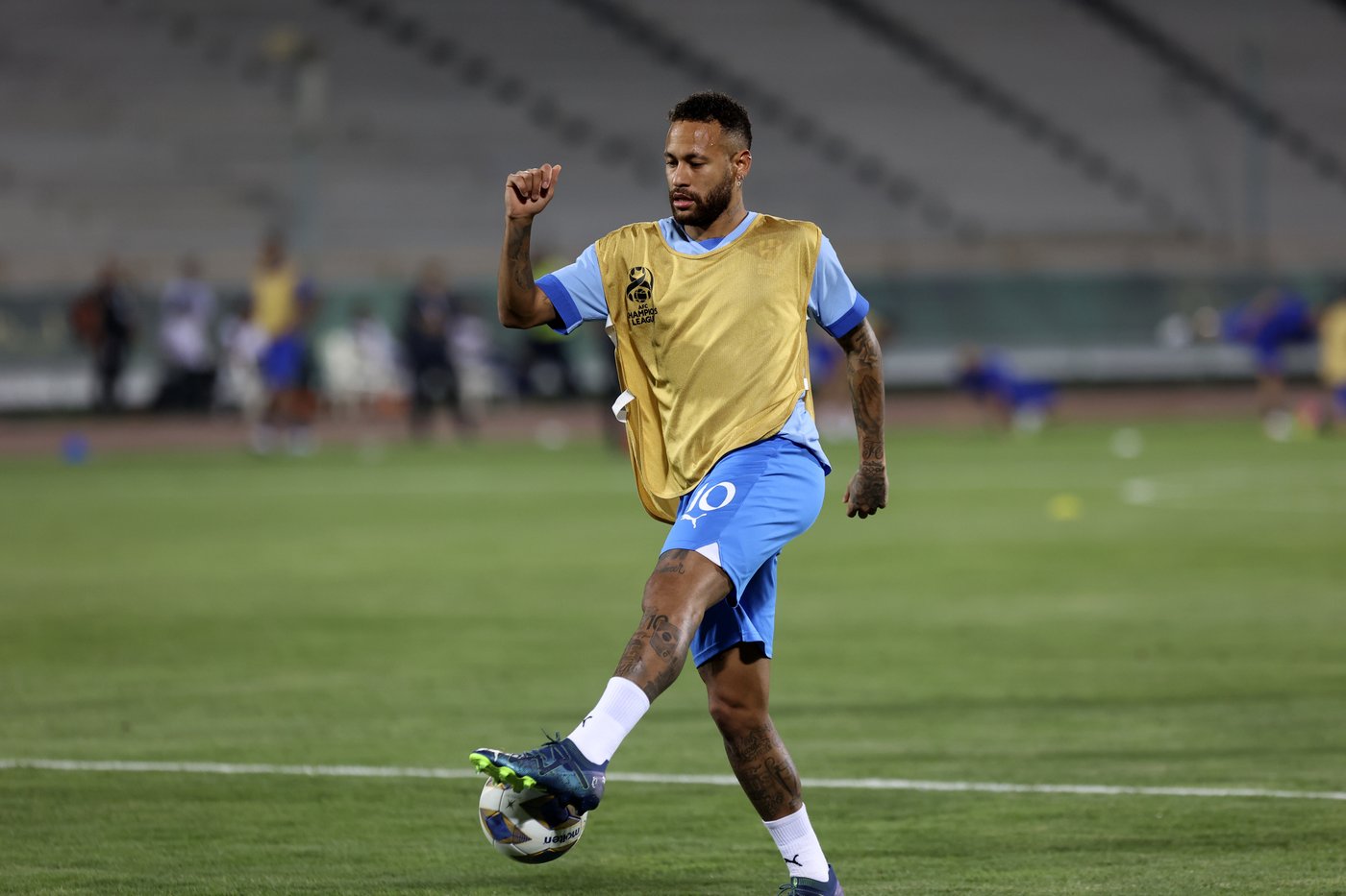 Neymar returns to Brazilian club Santos after termination of contract in Saudi Arabia | iNFOnews.ca