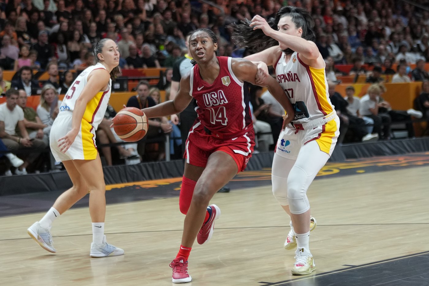 US women are back in the FIBA World Cup final after a gritty 76-66 win over Spain | iNFOnews.ca US women are back in the FIBA World Cup final after a gritty 76-66 win over Spain | iNFOnews.ca
