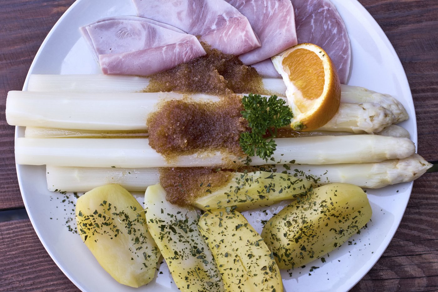 It’s springtime in Germany and people are obsessing about white asparagus | iNFOnews.ca