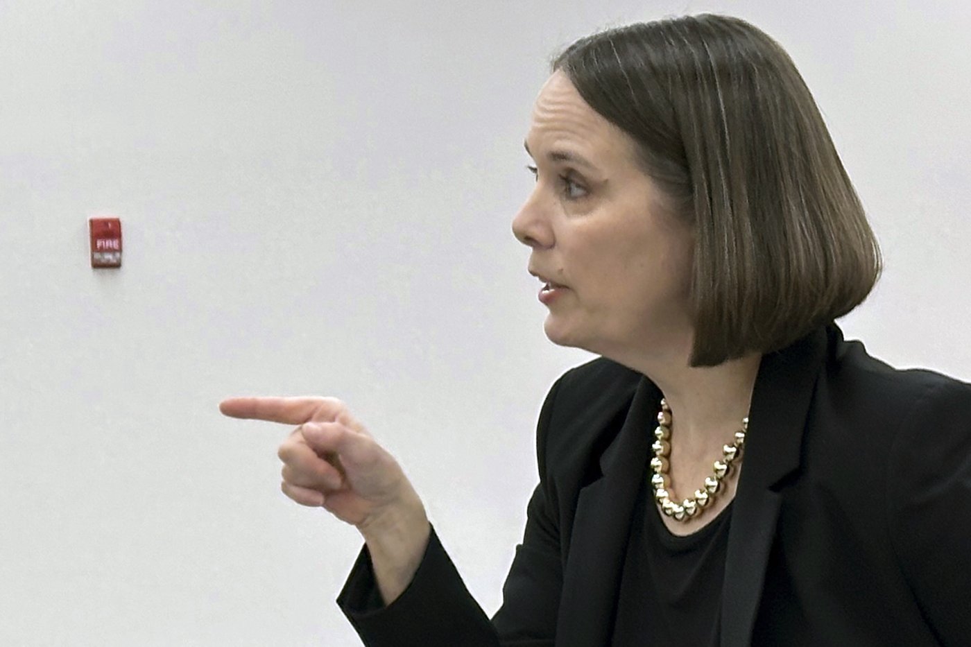 Maine elections chief who drew Trump's ire narrates House tabulations in livestream | iNFOnews.ca Maine elections chief who drew Trump's ire narrates House tabulations in livestream | iNFOnews.ca