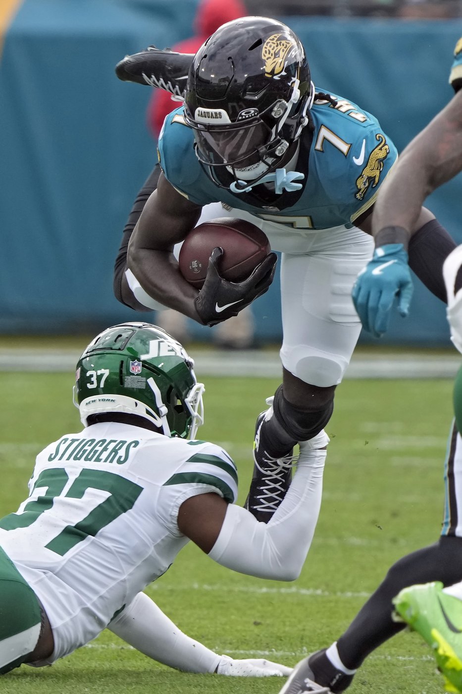 Brian Thomas sets team rookie records and gives the Jaguars hope for a brighter future | iNFOnews.ca