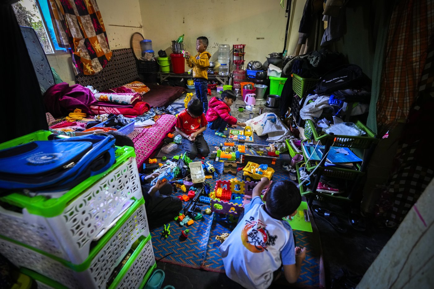 Tens of thousands displaced by ethnic violence in northeast India suffer squalid conditions in camps | iNFOnews.ca Tens of thousands displaced by ethnic violence in northeast India suffer squalid conditions in camps | iNFOnews.ca