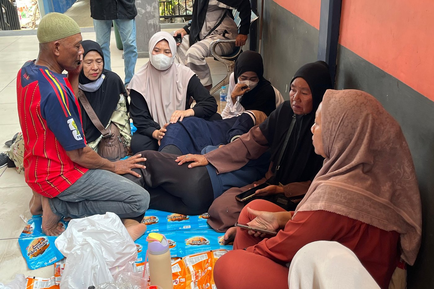 Indonesia intensifies search effort for 129 people missing after ferry capsized in Java Sea | iNwheels Indonesia intensifies search effort for 129 people missing after ferry capsized in Java Sea | iNwheels