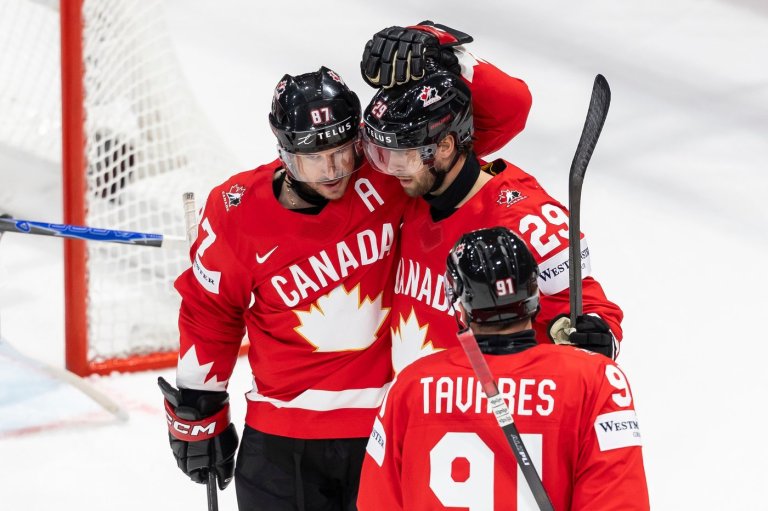 Canada catches fire in third to beat Denmark 5-1, remain perfect at hockey worlds | iNFOnews.ca