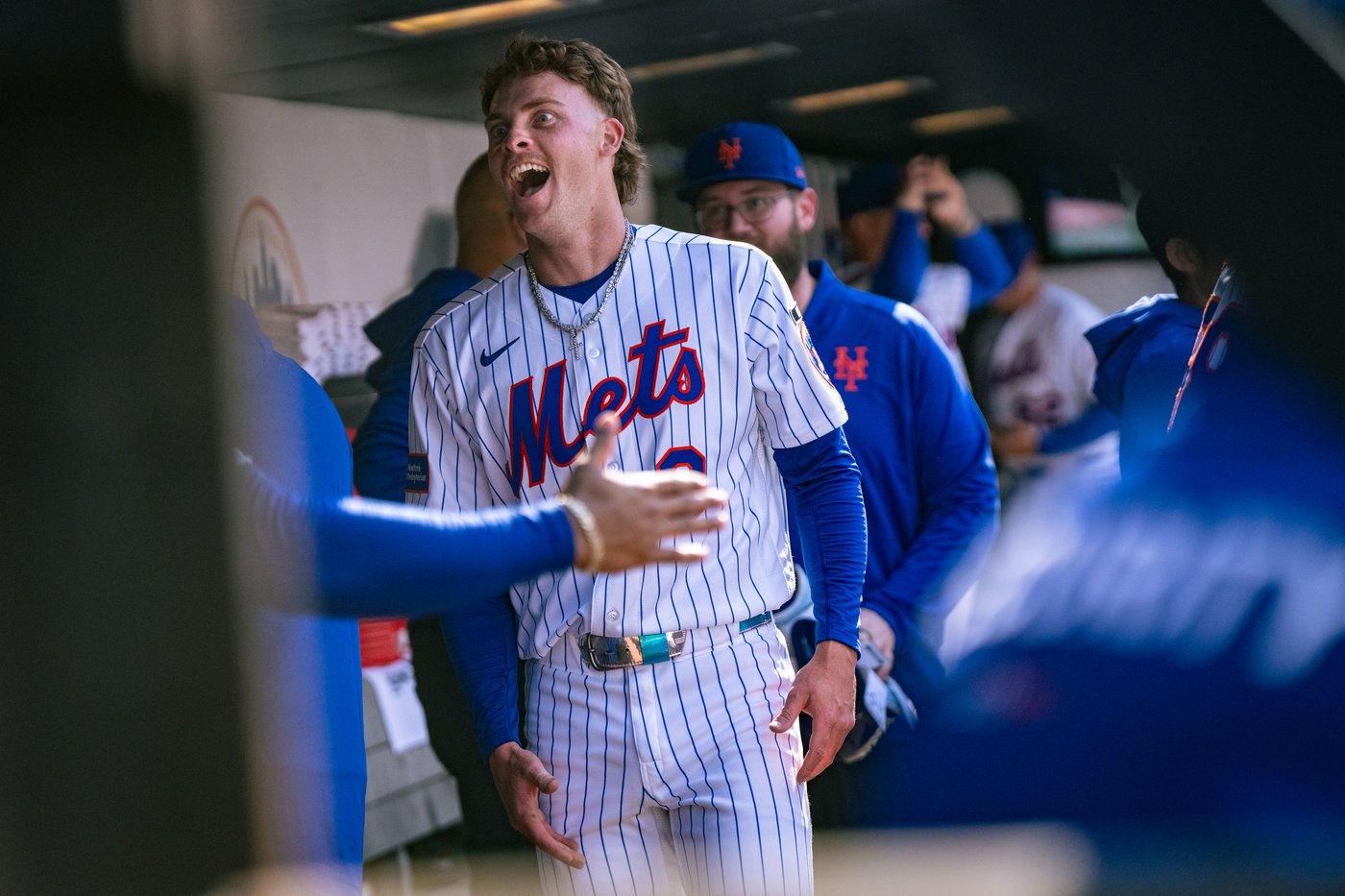 Carson Benge homers in big league debut to help Mets pound Pirates in opener | iNFOnews.ca