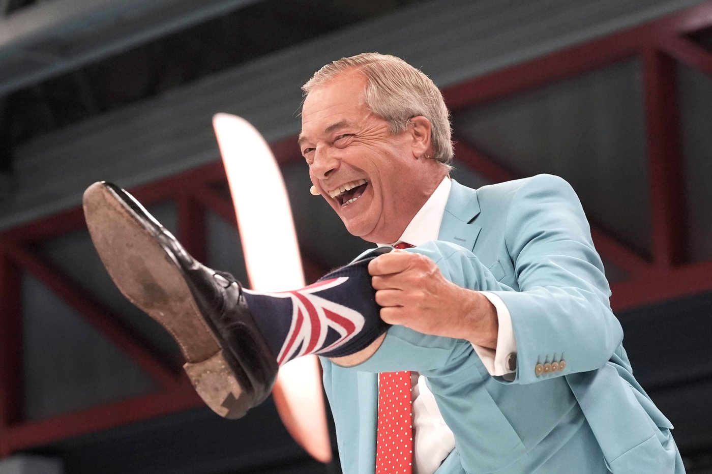 Farage 'not being listened to' on safety threats, deputy says after terror plot charge | iNFOnews.ca Farage 'not being listened to' on safety threats, deputy says after terror plot charge | iNFOnews.ca