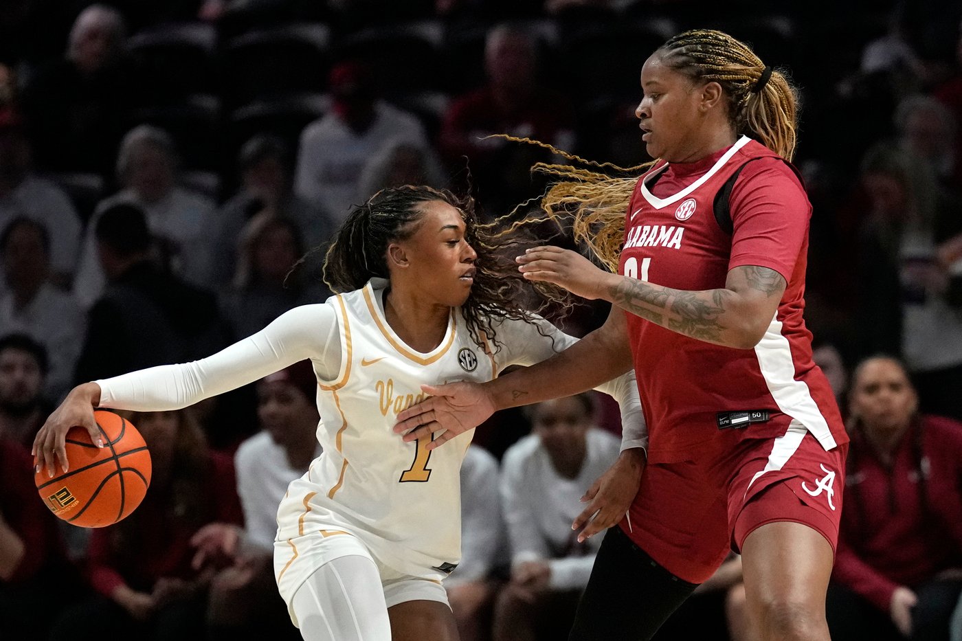 Blakes scores 35 to lead No. 5 Vanderbilt past No. 24 Alabama 85-60 | iNFOnews.ca