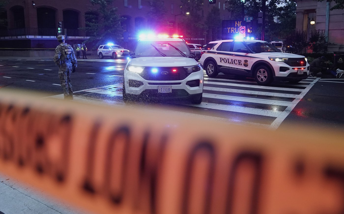 Bystander wounded in shooting near White House still undergoing treatment, has retained a lawyer | iNFOnews.ca
