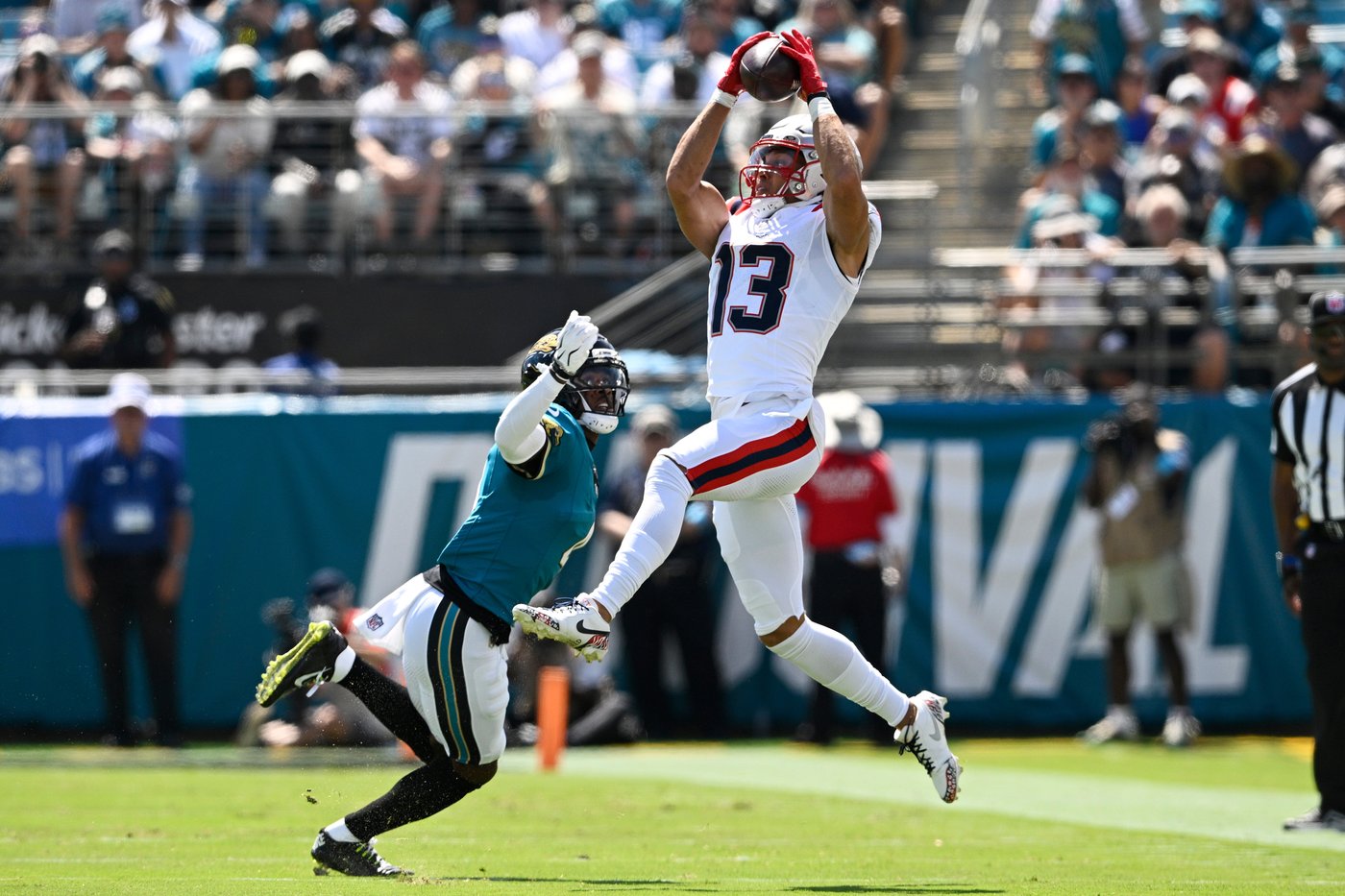Jaguars CB Jarrian Jones relives Saquon Barkley's backward hurdle two years later | iNFOnews.ca