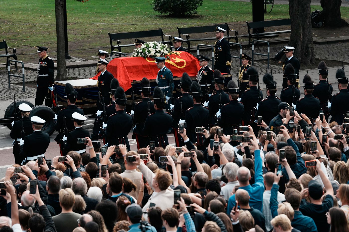 Norway bids final farewell to popular King Harald V as crowds and royals converge for his funeral | iNFOnews.ca