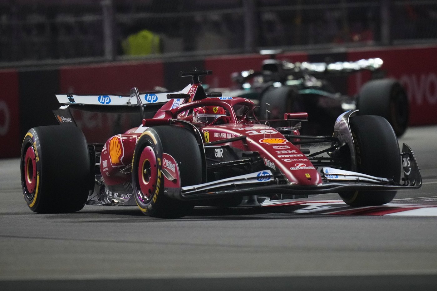 Las Vegas Grand Prix practice halted twice due to loose maintenance cover | iNFOnews.ca