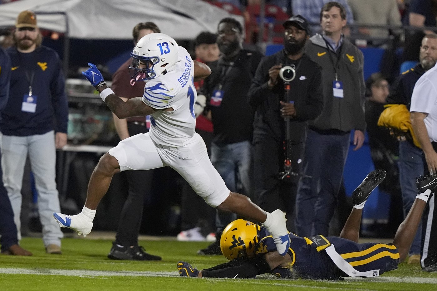 Seth Henigan matches AAC passing TD record as Memphis holds on for 42-37 win over WVU in Frisco Bowl | iNFOnews.ca Seth Henigan matches AAC passing TD record as Memphis holds on for 42-37 win over WVU in Frisco Bowl | iNFOnews.ca