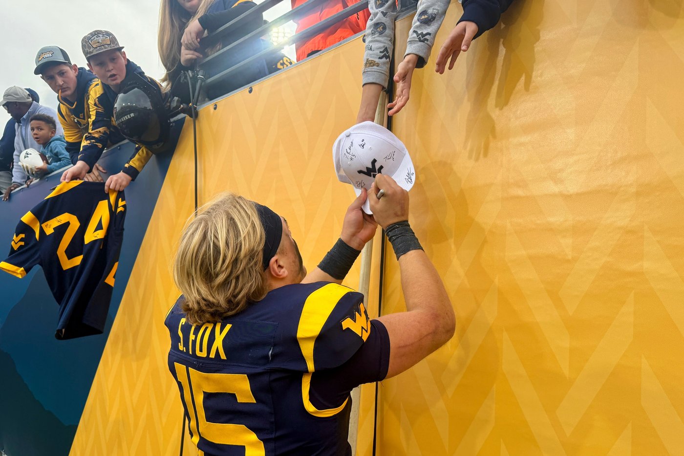 Scotty Fox Jr., Curtis Jones lead West Virginia to 29-22 win over Colorado | iNFOnews.ca Scotty Fox Jr., Curtis Jones lead West Virginia to 29-22 win over Colorado | iNFOnews.ca