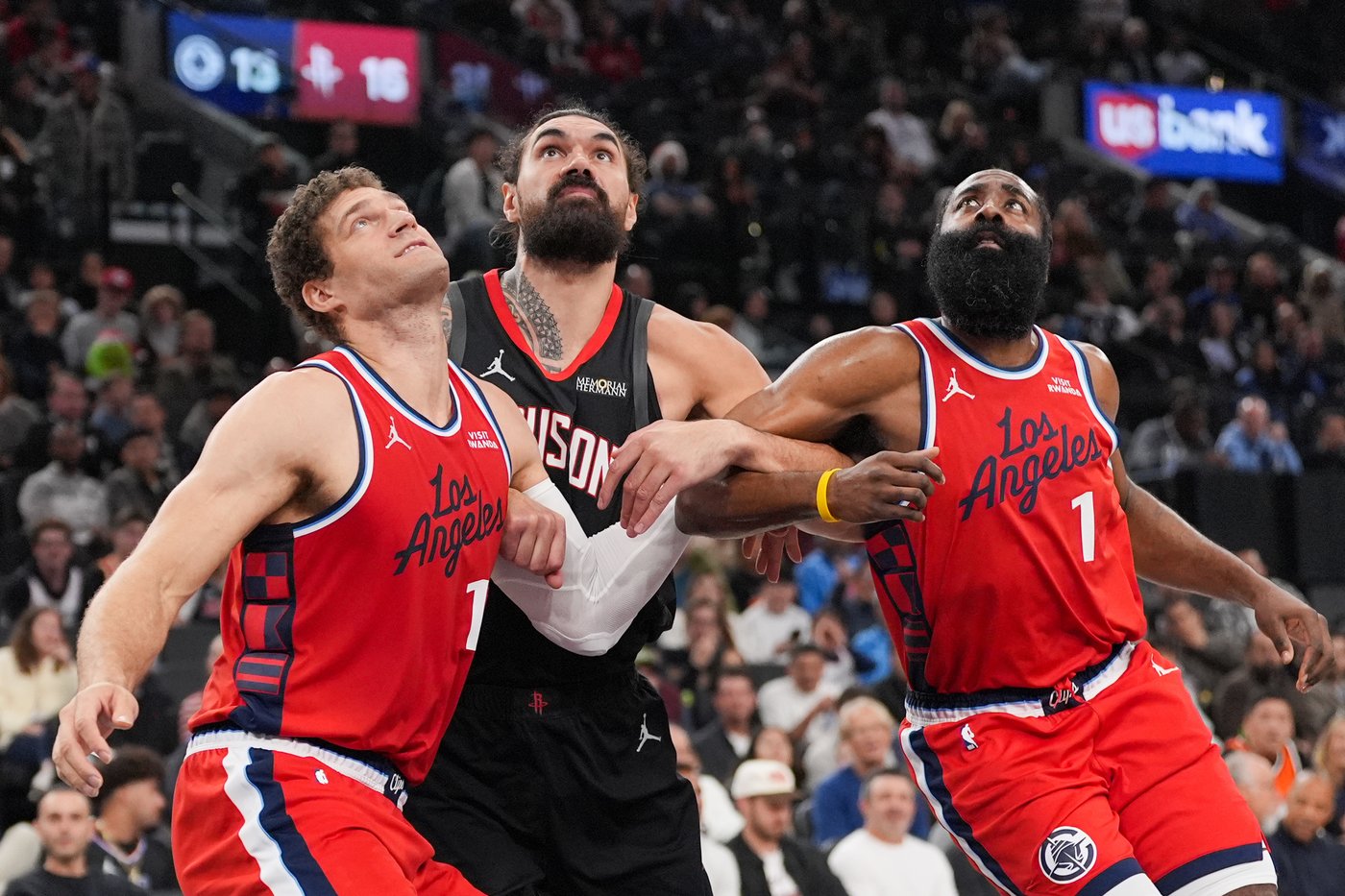 Leonard's 41-point game powers Clippers to a 128-108 victory over the Rockets | iNFOnews.ca