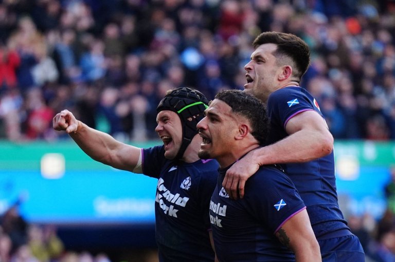 Scotland stuns France 50-40 and blows open the Six Nations title race | iNFOnews.ca