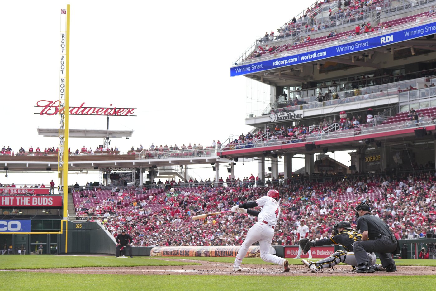 Hunter Greene pitches 7 crisp innings as the Reds blank the Pirates 4-0 | iNFOnews.ca Hunter Greene pitches 7 crisp innings as the Reds blank the Pirates 4-0 | iNFOnews.ca